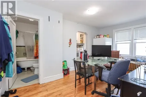 257 Oak Street Sudbury ON P3C 1N1