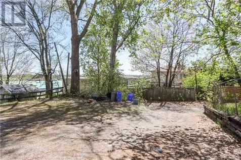 257 Oak Street Sudbury ON P3C 1N1