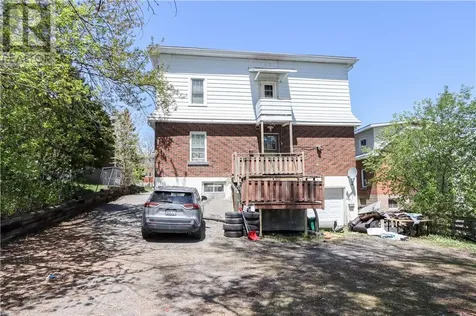 257 Oak Street Sudbury ON P3C 1N1