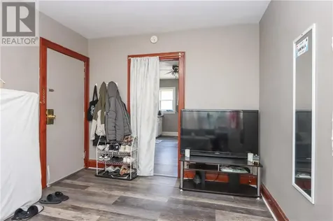 257 Oak Street Sudbury ON P3C 1N1
