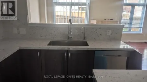 270 Sweet Gale Street Waterloo ON N2V 0B4