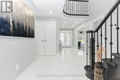 212 Wedgewood Drive Cambridge ON N1S 4P8