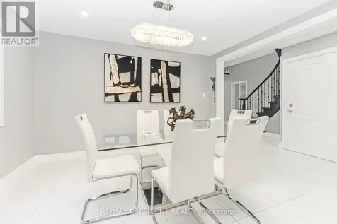 212 Wedgewood Drive Cambridge ON N1S 4P8