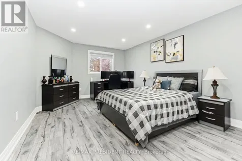 212 Wedgewood Drive Cambridge ON N1S 4P8