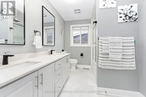 212 Wedgewood Drive Cambridge ON N1S 4P8
