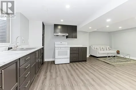 212 Wedgewood Drive Cambridge ON N1S 4P8