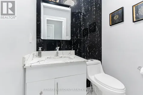 212 Wedgewood Drive Cambridge ON N1S 4P8