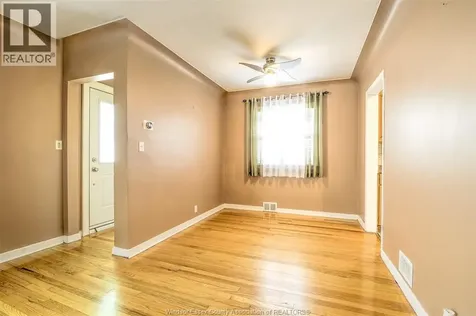 2870 Alexandra Avenue Windsor ON N9E 2J7
