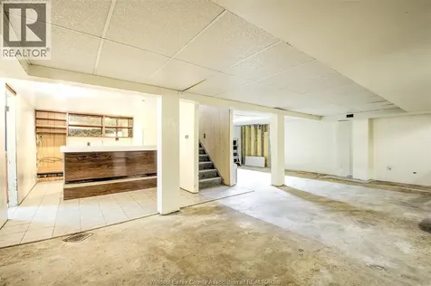 2870 Alexandra Avenue Windsor ON N9E 2J7