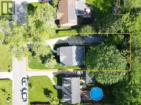 2870 Alexandra Avenue Windsor ON N9E 2J7