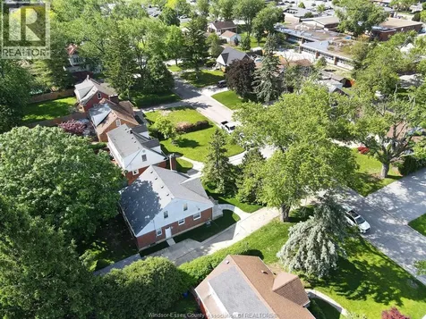 2870 Alexandra Avenue Windsor ON N9E 2J7