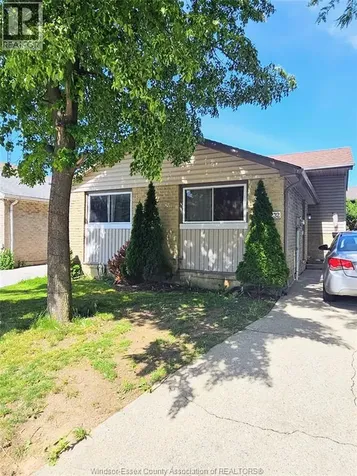 8232 Gregory Place Windsor ON N8S 4N4