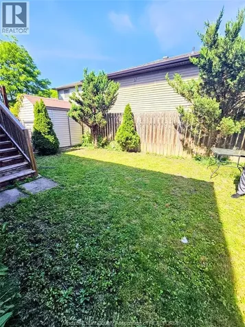 8232 Gregory Place Windsor ON N8S 4N4