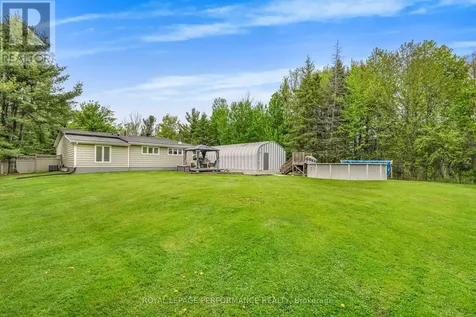 8872 Mitch Owens Road Ottawa ON K0A 1V0
