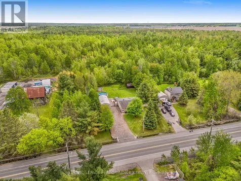 8872 Mitch Owens Road Ottawa ON K0A 1V0