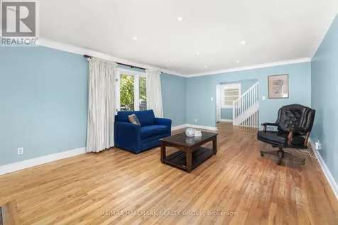 824 Byron Avenue Ottawa ON K2A 0H7