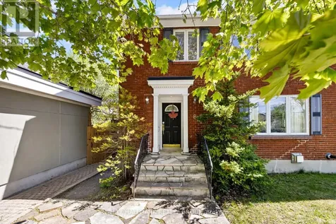 824 Byron Avenue Ottawa ON K2A 0H7