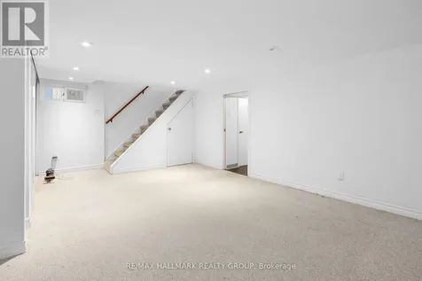 824 Byron Avenue Ottawa ON K2A 0H7