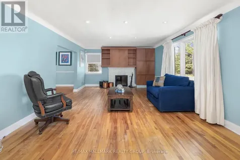 824 Byron Avenue Ottawa ON K2A 0H7