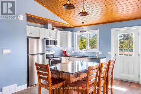 38 Bay Shore Avenue South Northern Bruce Peninsula ON N0H 2R0