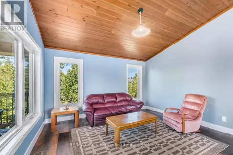 38 Bay Shore Avenue South Northern Bruce Peninsula ON N0H 2R0