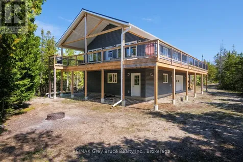 38 Bay Shore Avenue South Northern Bruce Peninsula ON N0H 2R0