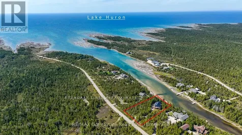 38 Bay Shore Avenue South Northern Bruce Peninsula ON N0H 2R0
