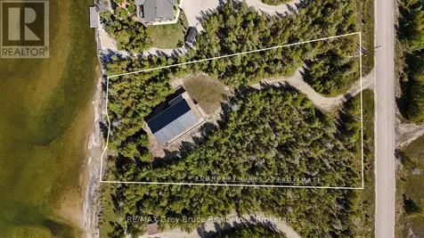 38 Bay Shore Avenue South Northern Bruce Peninsula ON N0H 2R0