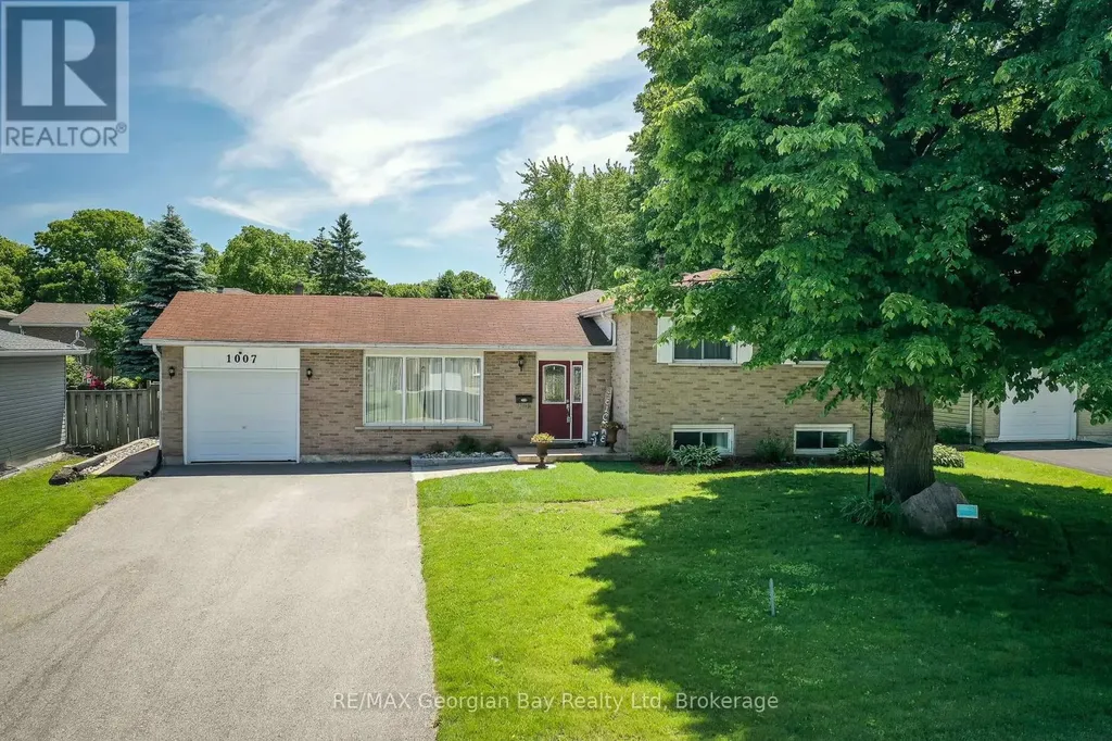 1007 Glen Mhor Crescent Midland ON L4R 4P5
