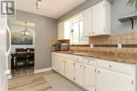 1007 Glen Mhor Crescent Midland ON L4R 4P5