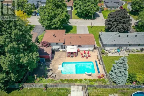 1007 Glen Mhor Crescent Midland ON L4R 4P5