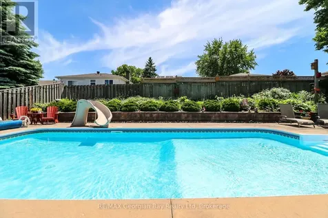 1007 Glen Mhor Crescent Midland ON L4R 4P5