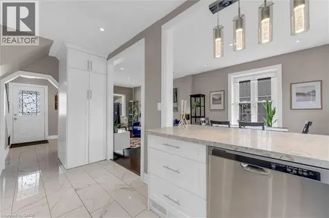 196 Campbell Avenue Hamilton ON L8H 2G3