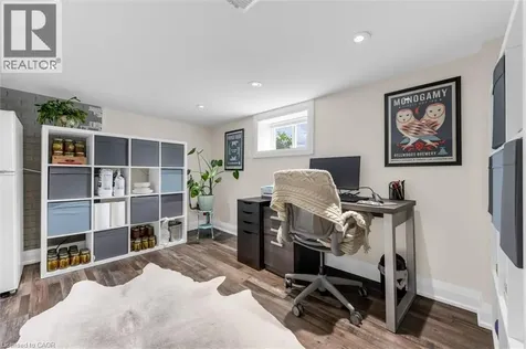 196 Campbell Avenue Hamilton ON L8H 2G3
