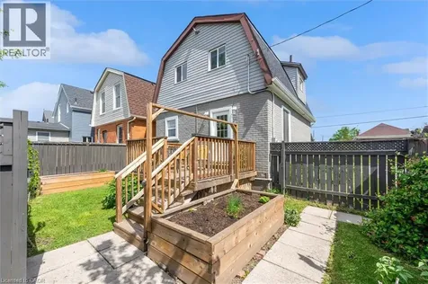 196 Campbell Avenue Hamilton ON L8H 2G3