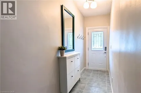 209 Glendale Avenue North Hamilton ON L8L 7K2