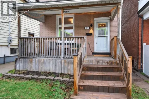 209 Glendale Avenue North Hamilton ON L8L 7K2
