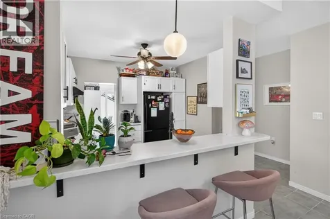 209 Glendale Avenue North Hamilton ON L8L 7K2