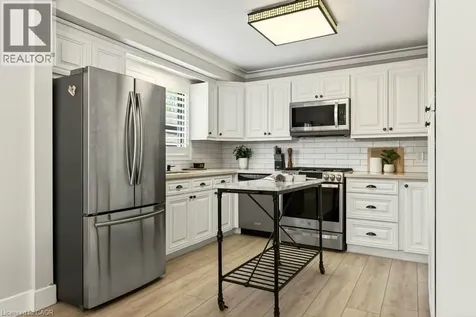 116 Highridge Avenue Hamilton ON L8E 3Y9