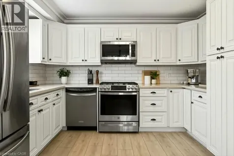 116 Highridge Avenue Hamilton ON L8E 3Y9