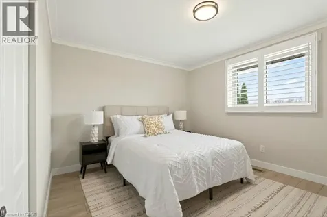 116 Highridge Avenue Hamilton ON L8E 3Y9