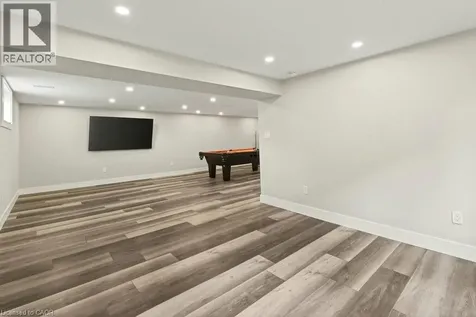 116 Highridge Avenue Hamilton ON L8E 3Y9