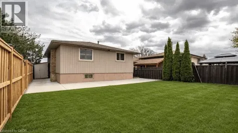 116 Highridge Avenue Hamilton ON L8E 3Y9