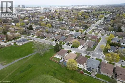 116 Highridge Avenue Hamilton ON L8E 3Y9