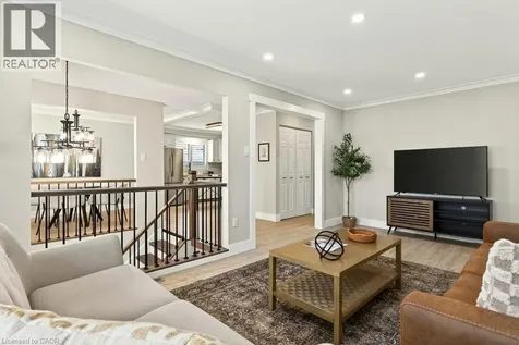 116 Highridge Avenue Hamilton ON L8E 3Y9