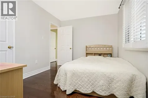 2235 Grenville Drive Oakville ON L6H 4W7