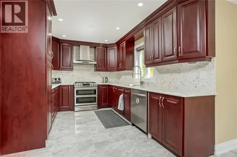 2235 Grenville Drive Oakville ON L6H 4W7