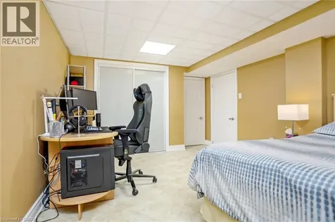 2235 Grenville Drive Oakville ON L6H 4W7