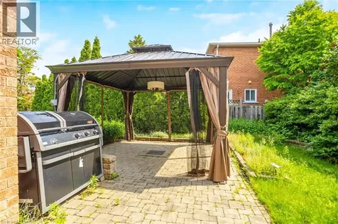 2235 Grenville Drive Oakville ON L6H 4W7