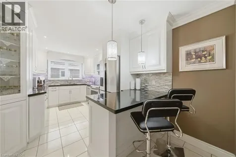 1149 Dowland Crescent Burlington ON L7T 4C7